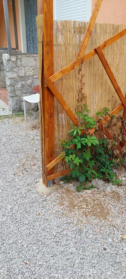 Apartments Matic Omišalj المظهر الخارجي الصورة
